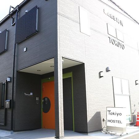 Tokiyo Hostel Toyonaka Bagian luar foto